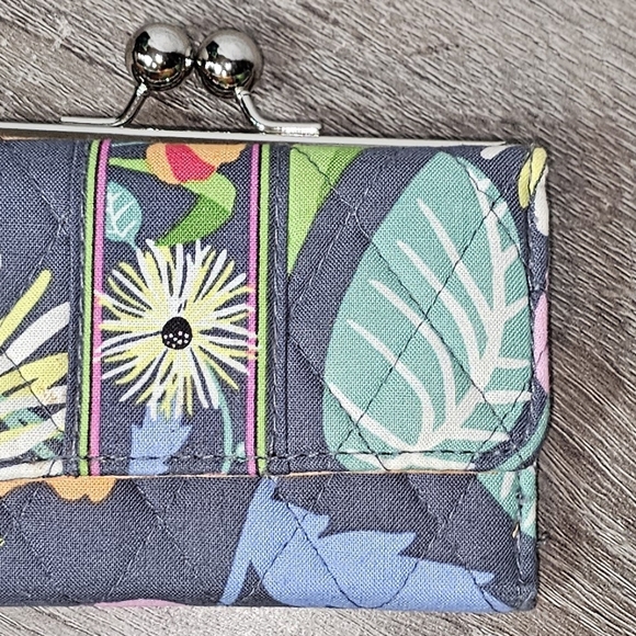 Vera Bradley Multicolor Floral Wallet - Picture 10 of 11